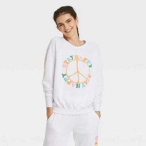 Women's Stay Happy Graphic Sweatshirt White XXL